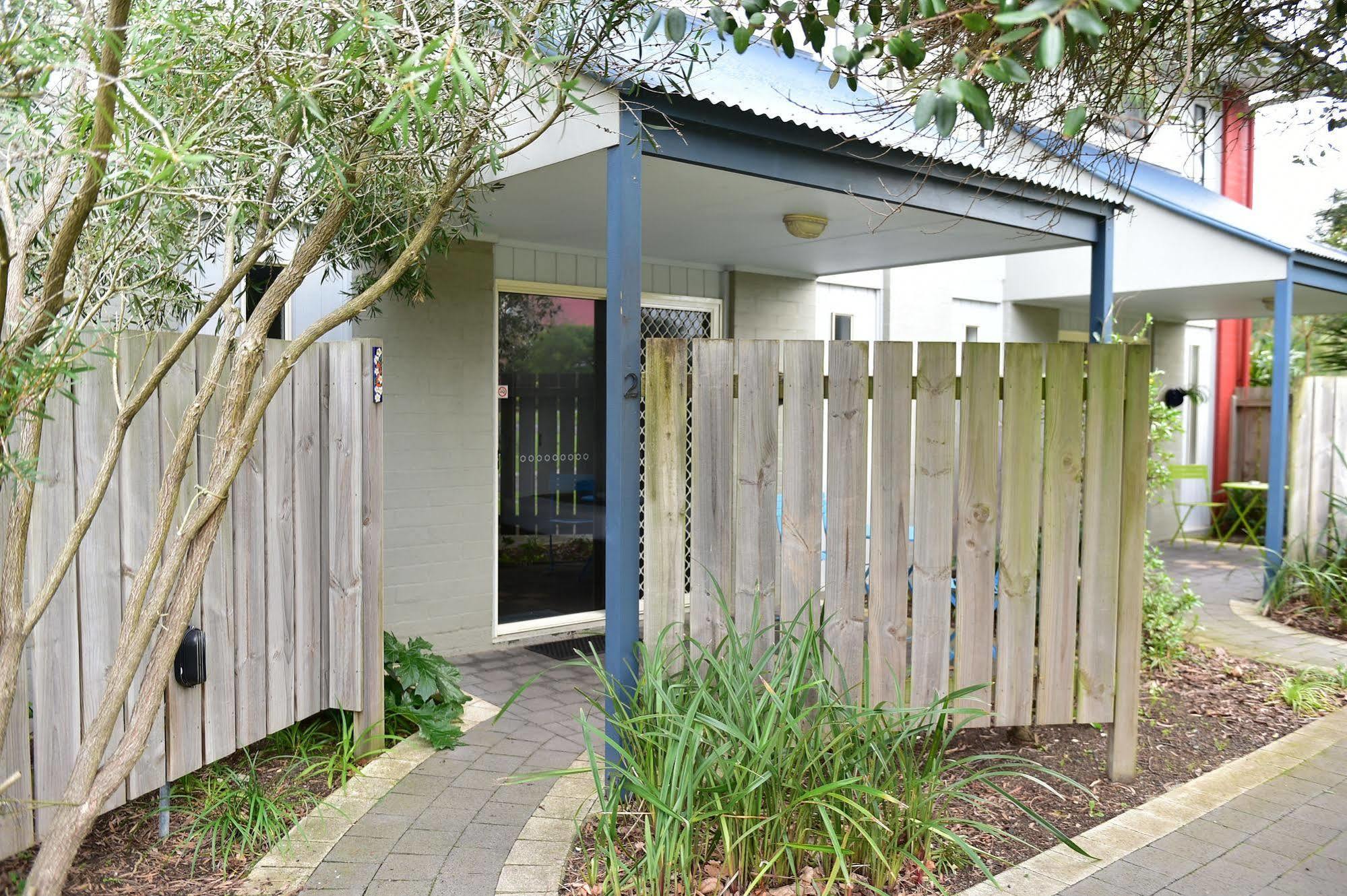 Apartments At Glen Isla Cowes Exterior photo