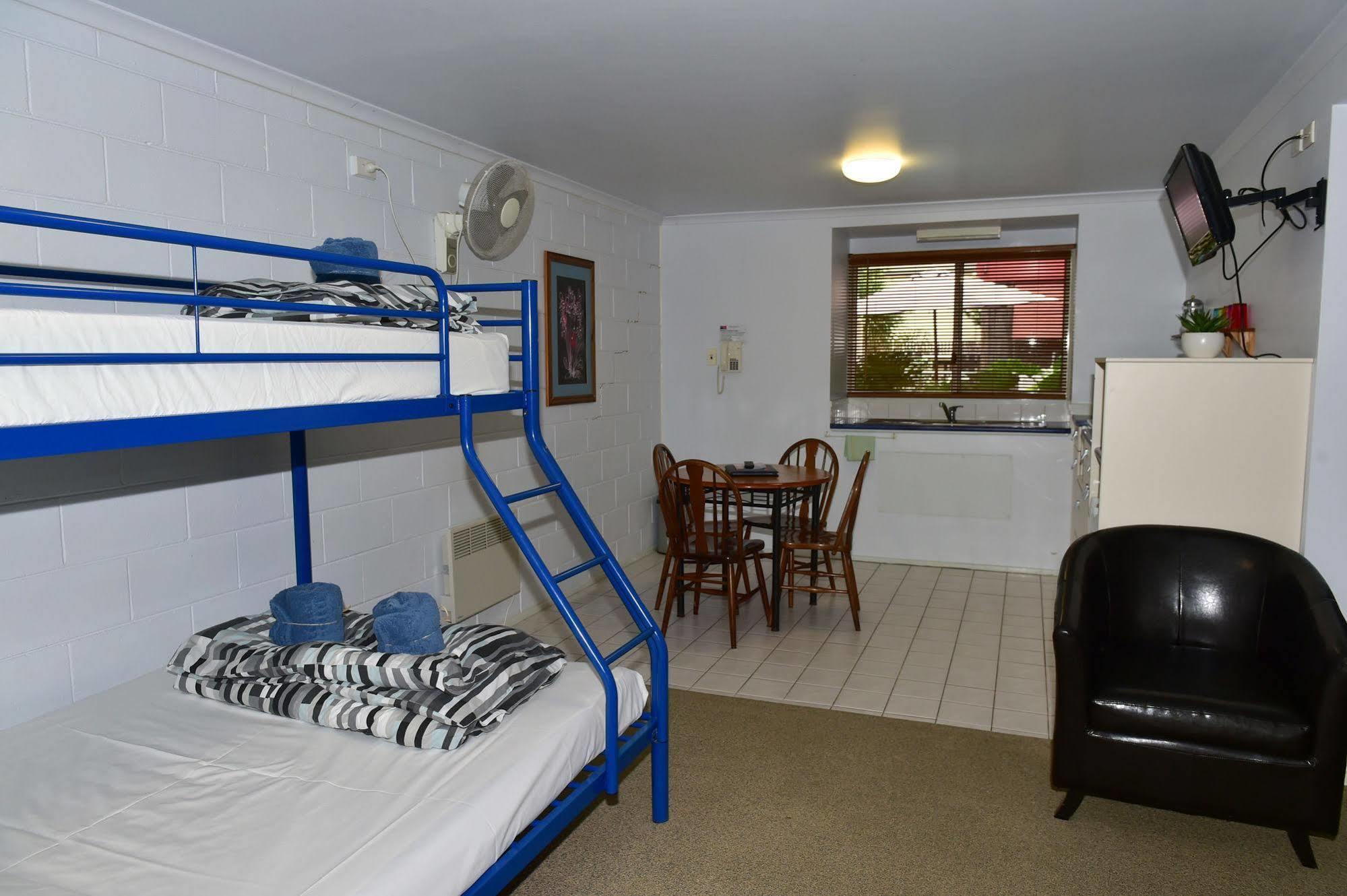 Apartments At Glen Isla Cowes Exterior photo